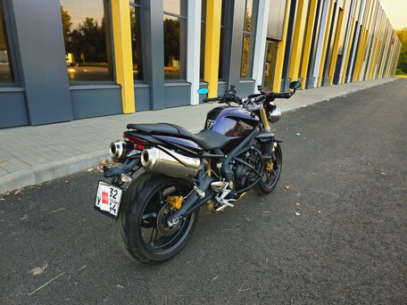 2008 Triumph Street Triple, фиолетовый, 390000 рублей, вид 5