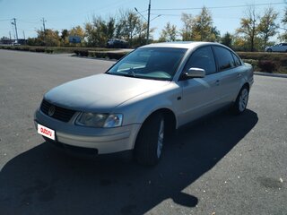 2000 Volkswagen Passat B5, серебристый, 420000 рублей, вид 1
