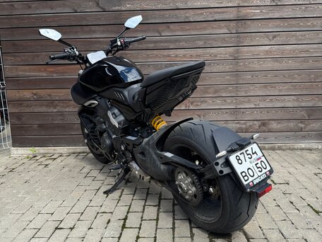 2023 Ducati Diavel V4, чёрный, 1990000 рублей, вид 4