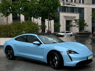 2022 Porsche Taycan I, голубой, 5400000 рублей, вид 5