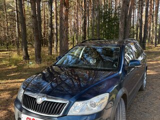 2013 Skoda Octavia Scout II (A5) Рестайлинг, синий, 1450000 рублей, вид 3