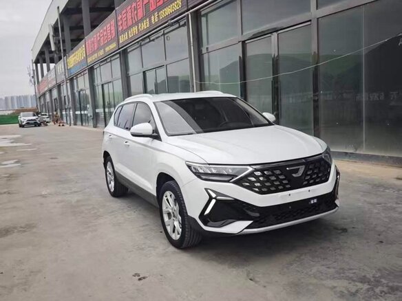 2023 Jetta VS5 I Рестайлинг, белый, 1423000 рублей - вид 2