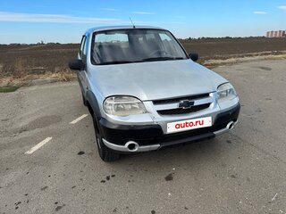 2004 Chevrolet Niva I, серебристый, 300000 рублей, вид 5