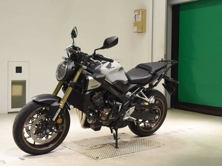 2025 Honda CB 650R, серый, 1197000 рублей, вид 4