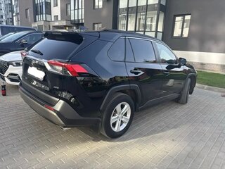 2019 Toyota RAV4 V (XA50), чёрный, 2800000 рублей, вид 4