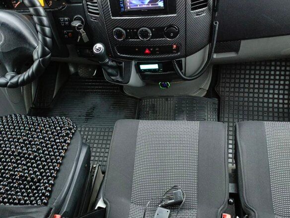 2014 Mercedes-Benz Sprinter, белый, 4750000 рублей - вид 2