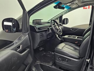2024 Hyundai Staria I, чёрный, 5555555 рублей, вид 3