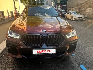 2022 BMW X6 40d III (G06), чёрный, 9300000 рублей, вид 1