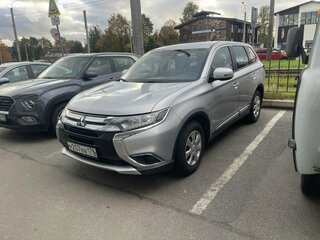 2016 Mitsubishi Outlander III Рестайлинг 2, серебристый, 1549000 рублей, вид 1