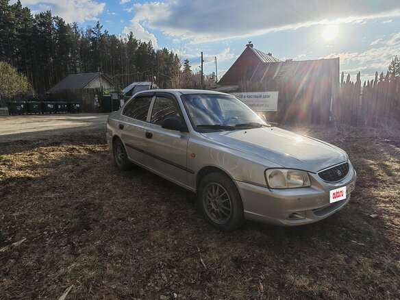 2004 Hyundai Accent ТагАЗ II, серый, 256000 рублей - вид 1