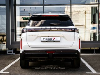 2025 Chery Tiggo 7L I, белый, 2950200 рублей, вид 4