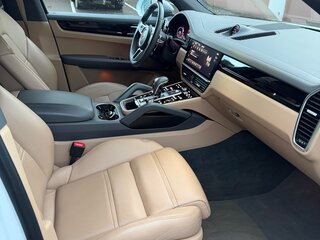 2021 Porsche Cayenne III, белый, 10500000 рублей, вид 5