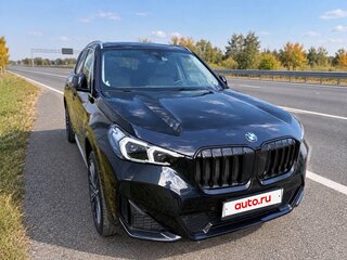2024 BMW X1 20i xDrive III (U11/U12), чёрный, 4630000 рублей, вид 1