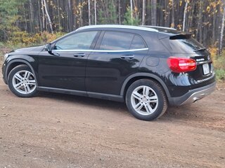 2016 Mercedes-Benz GLA 180 I (X156), чёрный, 1650000 рублей, вид 3