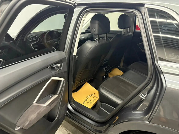 2022 Audi Q3 35 TFSI II (F3), чёрный - вид 11