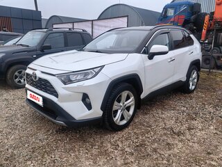 2020 Toyota RAV4 V (XA50), белый, 2650000 рублей, вид 1