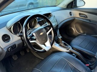 2009 Chevrolet Cruze I, чёрный, 520000 рублей, вид 1
