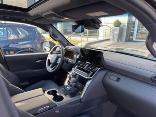 2026 Toyota Land Cruiser 300 Series, чёрный, 15710000 рублей, вид 5