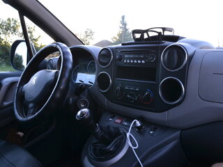 2012 Peugeot Partner II, серый, 650000 рублей, вид 5