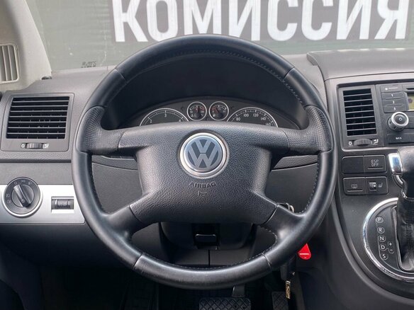2007 Volkswagen Multivan T5, голубой, 1865000 рублей - вид 15