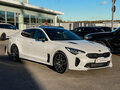 2021 Kia Stinger I Рестайлинг, белый, 2799000 рублей - вид 2
