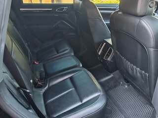 2010 Porsche Cayenne Diesel II (958), чёрный, 2990000 рублей, вид 5