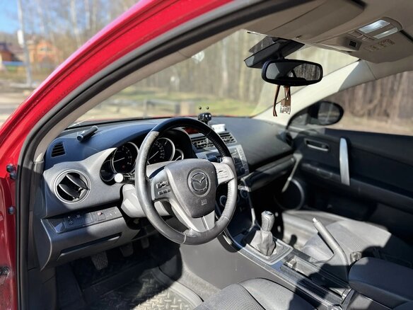 2008 Mazda 6 II (GH), красный, 650000 рублей - вид 12