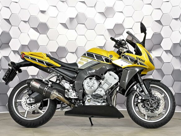 2009 Yamaha FZ1, жёлтый - вид 2