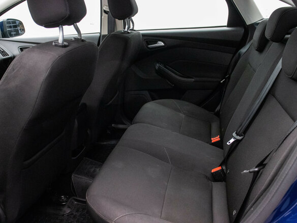 2017 Ford Focus III Рестайлинг, синий, 1112000 рублей - вид 11
