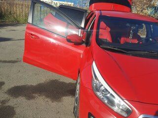 2015 Kia Ceed II Рестайлинг, красный, 1200000 рублей, вид 2