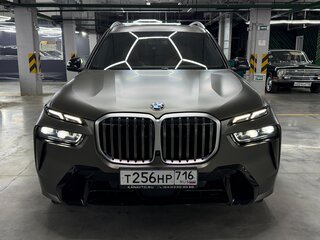 2024 BMW X7 40i I (G07) Рестайлинг, серый, 12250000 рублей, вид 2