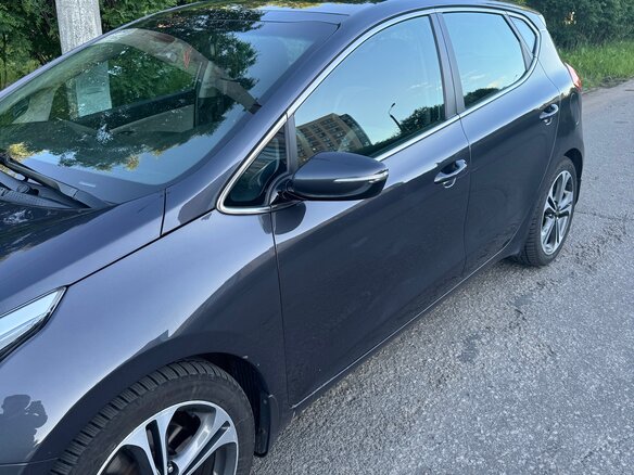 2016 Kia Ceed II Рестайлинг, серый, 1500000 рублей - вид 3