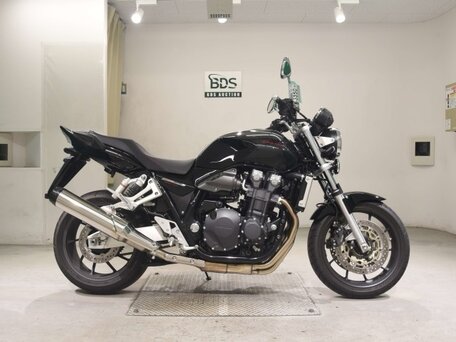 2025 Honda CB 1300, чёрный, 1470000 рублей, вид 2