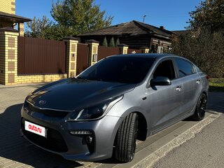2017 Kia Rio IV, серебристый, 1450000 рублей, вид 1