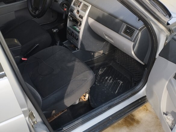 2008 Lada (ВАЗ) Priora I, серебристый, 140000 рублей - вид 5