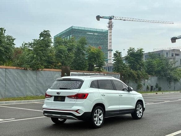 2023 Jetta VS7 I Рестайлинг 1, белый, 1270000 рублей - вид 6