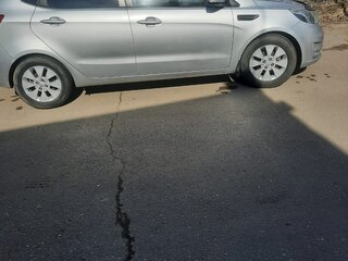2012 Kia Rio 5-speed III, серебристый, 750000 рублей, вид 4