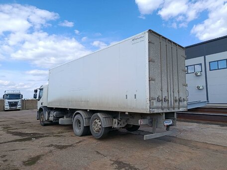 2013 Volvo FE, белый, 3463750 рублей, вид 4