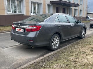 2012 Toyota Camry VII (XV50), серый, 1400000 рублей, вид 3