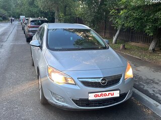 2012 Opel Astra J, серебристый, 500000 рублей, вид 1