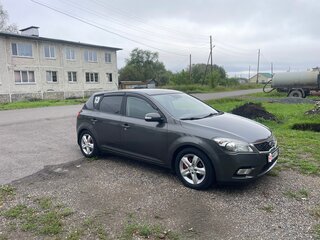 2010 Kia Ceed I Рестайлинг, серебристый, 640000 рублей, вид 5