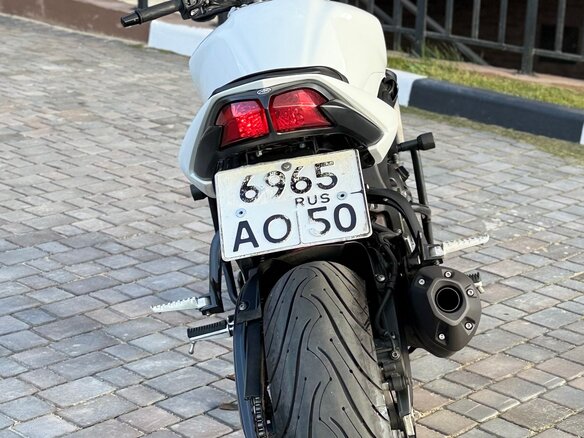 2011 Yamaha FZ1, белый, 550000 рублей - вид 5
