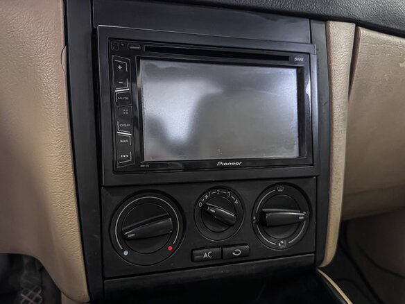 2003 Volkswagen Jetta IV, зелёный - вид 15