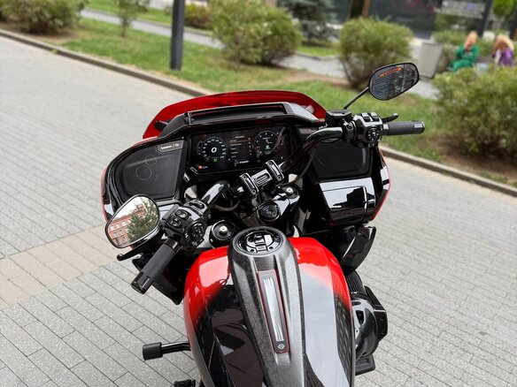 2026 Harley-Davidson CVO Road Glide ST, оранжевый, 6500000 рублей - вид 12