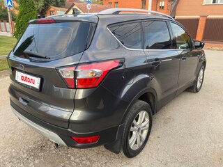 2018 Ford Kuga II Рестайлинг, серый, 1935000 рублей, вид 5