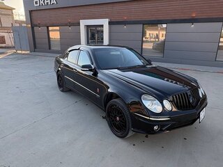 2008 Mercedes-Benz E-Класс 230 III (W211, S211) Рестайлинг, чёрный, 1350000 рублей, вид 2