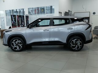 2026 Geely Cityray, серебристый, 3204990 рублей, вид 4