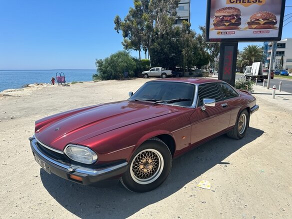 1991 Jaguar XJS Series 3, пурпурный, 4900000 рублей