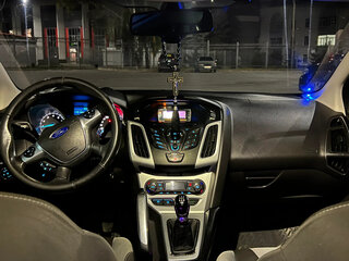 2011 Ford Focus III, серебристый, 630000 рублей, вид 5