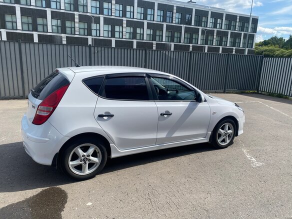 2011 Hyundai i30 I Рестайлинг, белый, 585000 рублей - вид 3